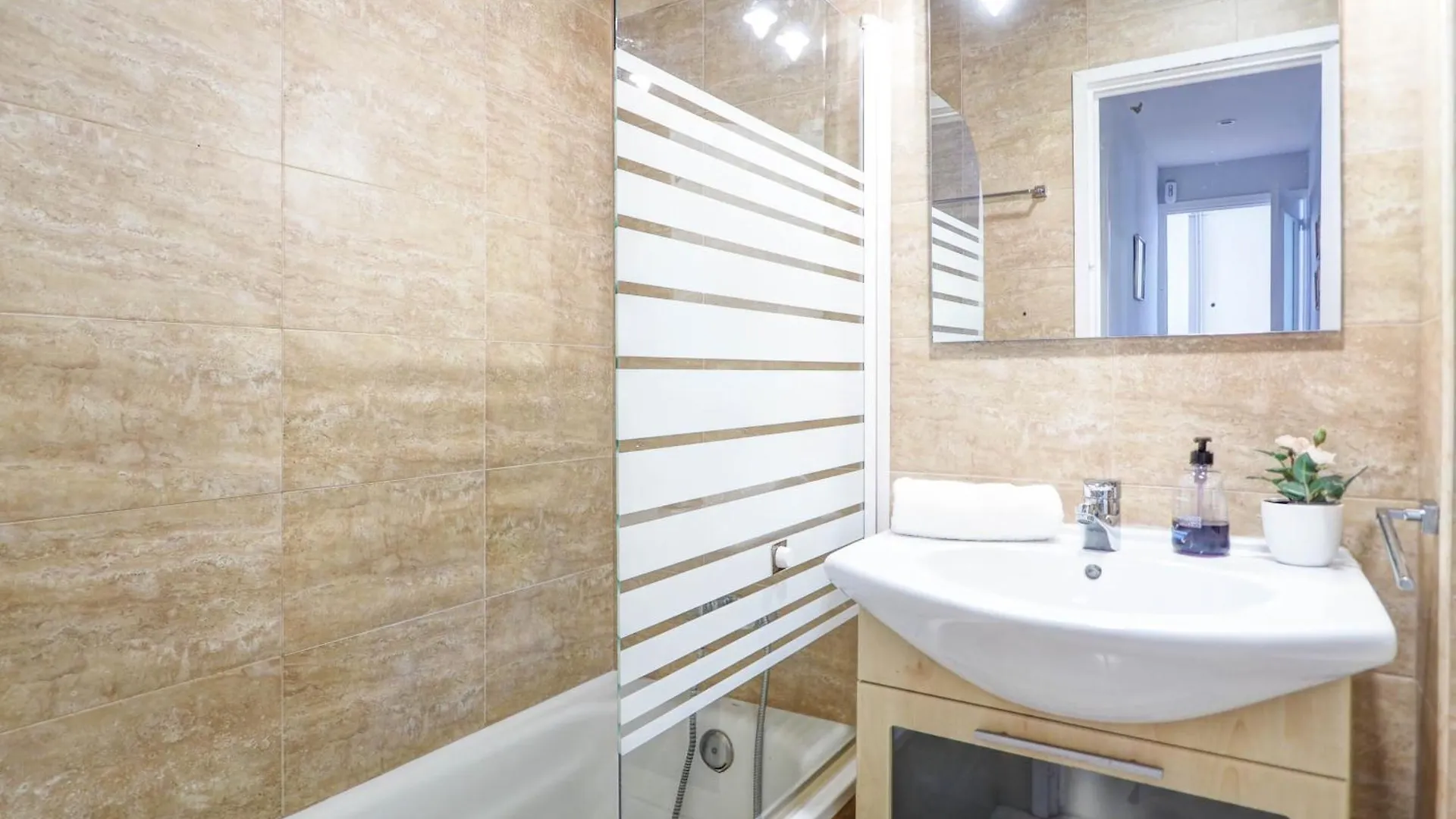 Apartment Golden Sands By Hello Homes Sitges Spain
