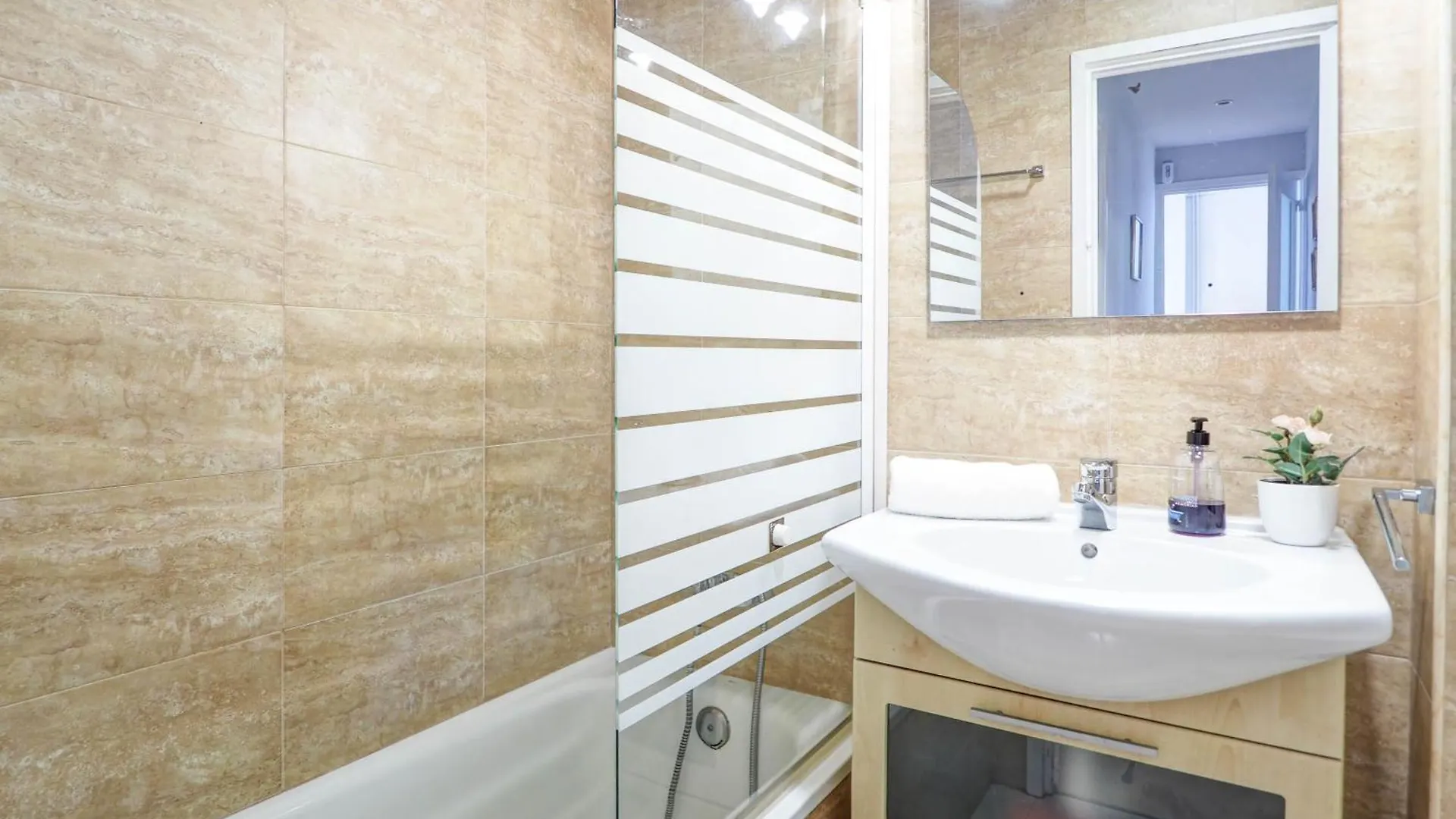 Golden Sands By Hello Homes Sitges Apartment